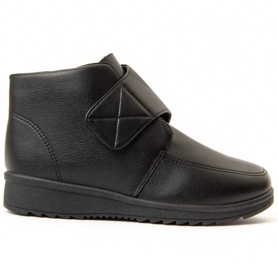 Montevita Wedge Ankle Boot Bottivita73 In Black