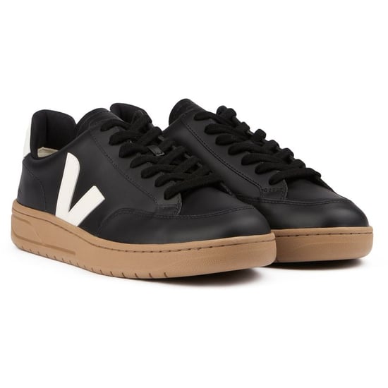 Veja V-12 Trainers - Image 2
