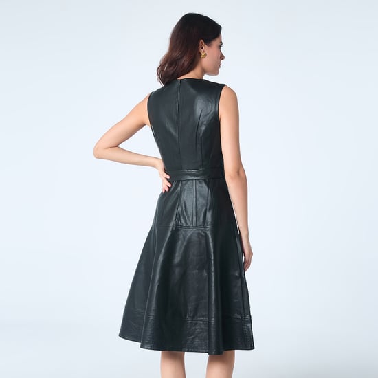 Fit-and-flare PU sleeveless dress - Image 3