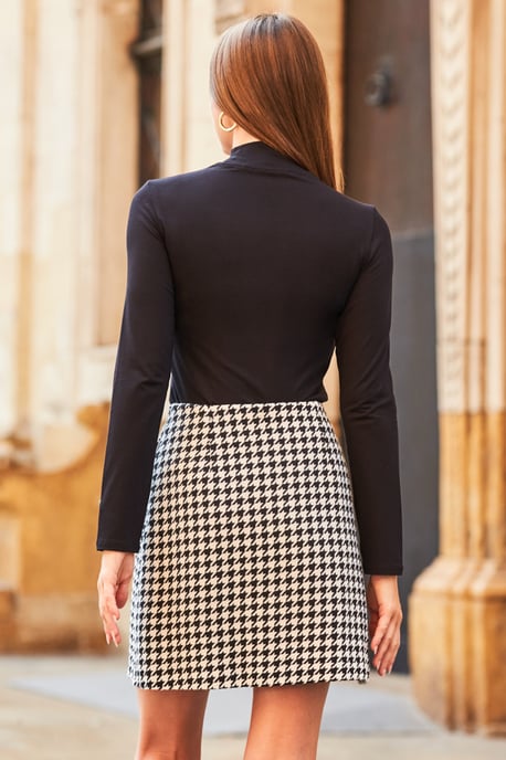 Black & White Dogtooth A-Line Skirt
