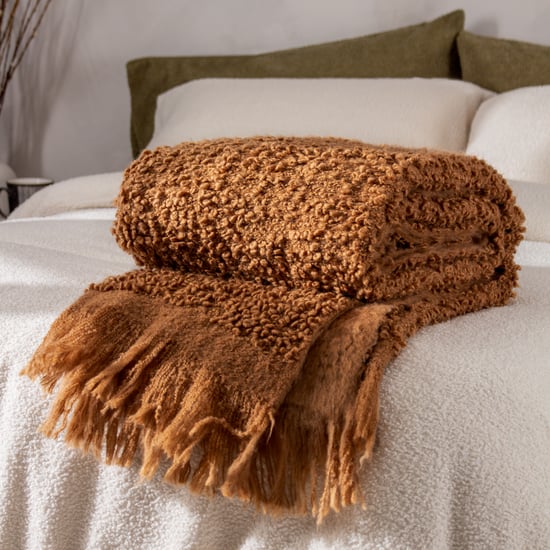 Yard Ulsmere Boucle Fringed Throw - Image 6