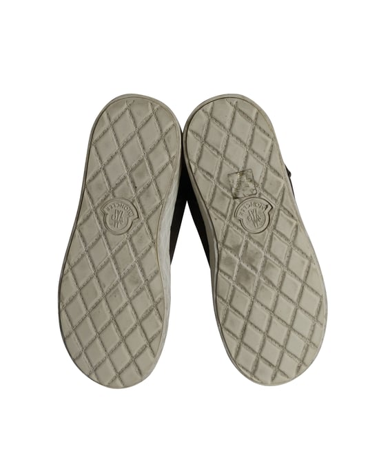 Moncler Knee Shearling Lined Boots in Grey Suede - Image 5
