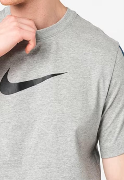 Nike Sportswear Repeat T Shirt Club in Grey - Image 4