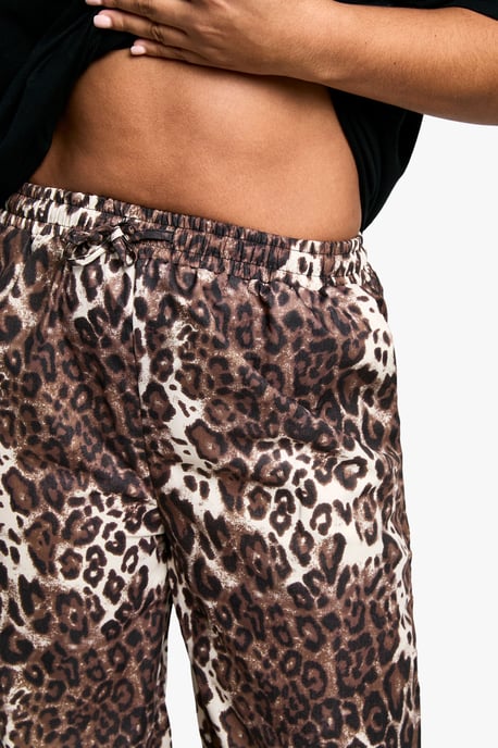 Plus Leopard Woven Wide Leg Trouser - Image 4