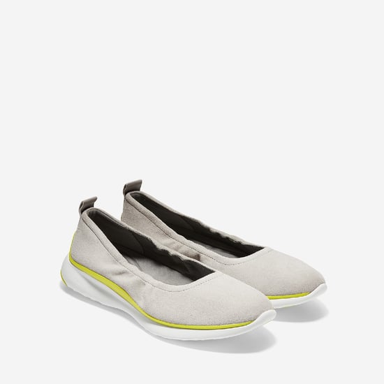 3.ZEROGRAND Ruched Slip On Shoe