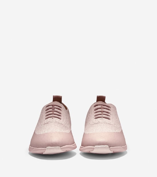 2.Zerogrand Stitchlite Oxford Lace Up Water Resistant Shoe