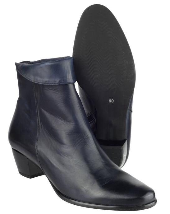 Armadillo Leather Boot