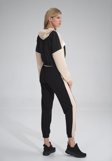 Sports Pants with Stripe