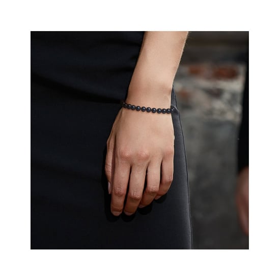 AA Black Freshwater Pearl Women Bracelet and 750/1000 Yellow Gold Clasp
