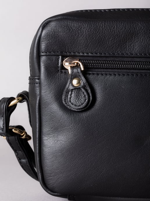 Cartmel Boxy Leather Cross Body Bag in Black - Image 6