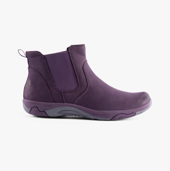 Free Spirit PRETA Womens Boots Plum - Image 1