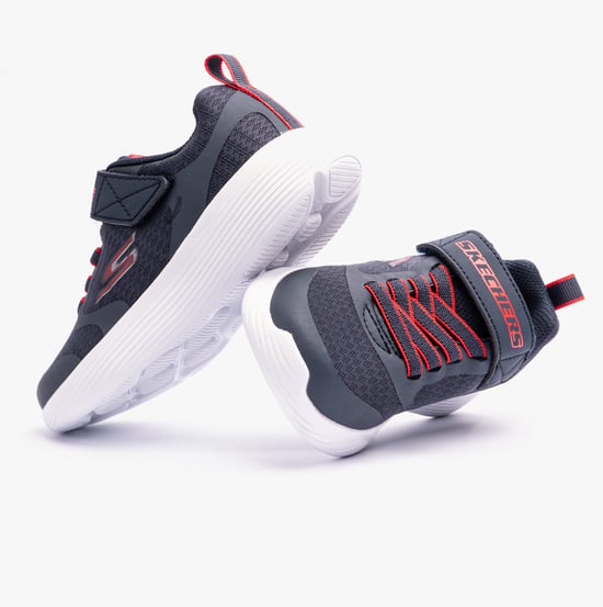 405095L/NVRD GO RUN 400 V2 Boys Trainers Navy/Red - Image 5