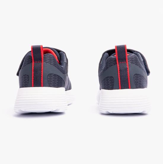 405095L/NVRD GO RUN 400 V2 Boys Trainers Navy/Red - Image 4