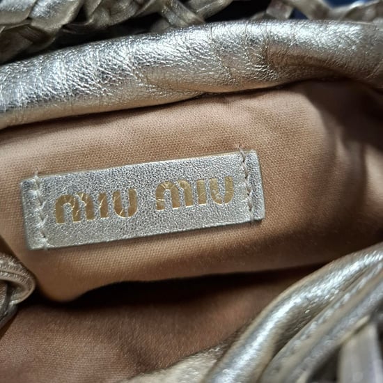 Miu Miu Woven Effect Schoudertas in Zilverkleurig Leer - Image 5