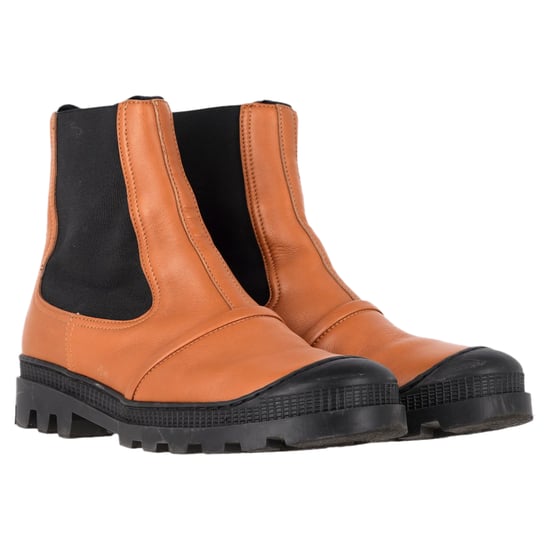 Loewe Chelsea Boots in Tan Leather - Image 4