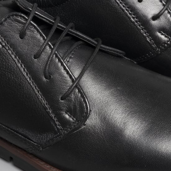 ANGUS Mens Leather Derby Shoes Black - Image 2
