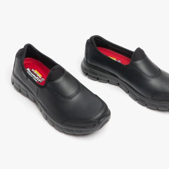 RELAXED FIT - SURE TRACK Ladies Leather Anti-Slip Shoes Black - Image 2