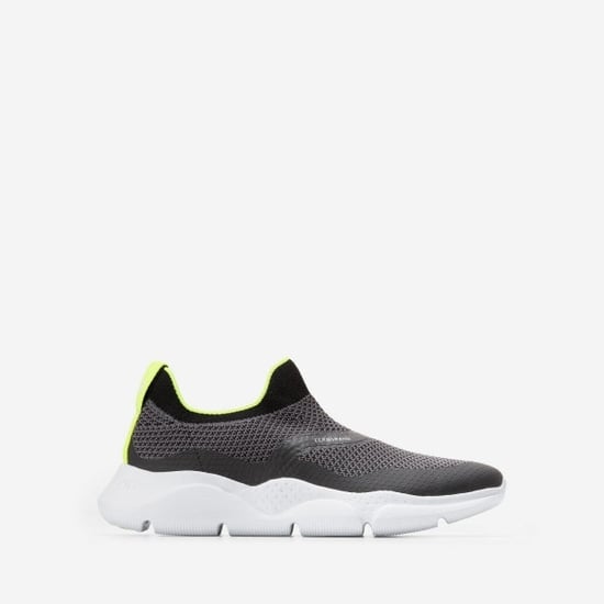 ZEROGRAND RADIANT SLIP-ON Ladies Trainers Black - Image 2