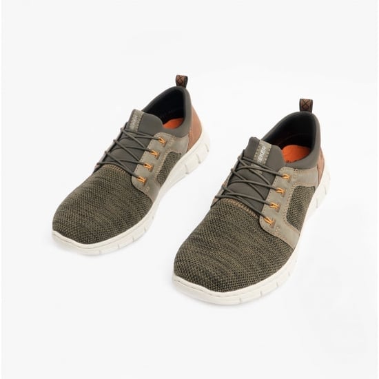 B7796-54 Mens Slip-On Trainers Green - Image 2