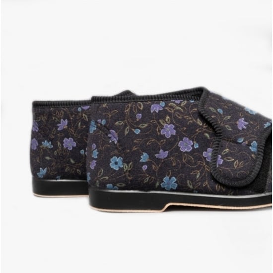 GBS BELLA Womens Extra Wide (E+) Boot Slippers Black - Image 4