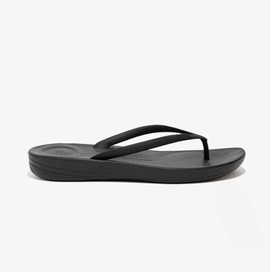 IQUSHION Womens Flip Flop All Black - Image 1