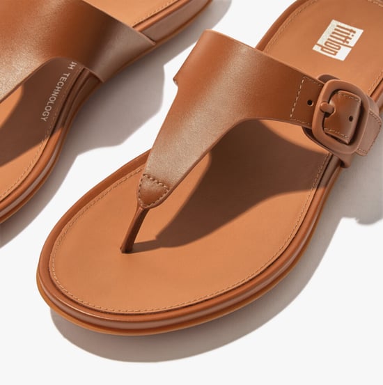 GRACIE RUBBER-BUCKLE LEATHER Womens Toe Post Light Tan - Image 4