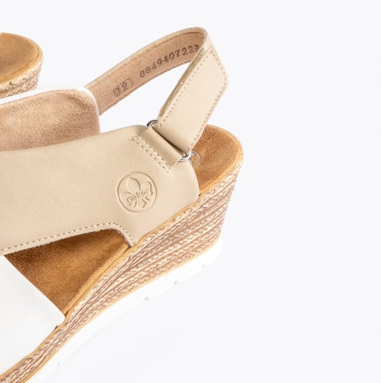 61975-62 Womens Sandals Beige - Image 3