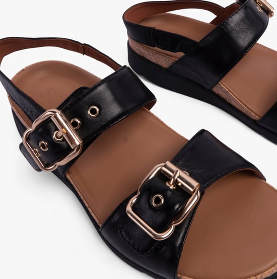 AMALFI Womens Sandals Black - Image 3