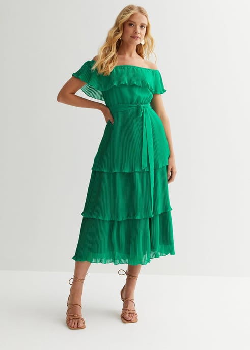 Grön plisserad midaxiklänning med bardot - Image 1