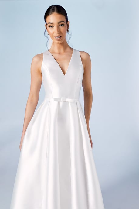 Plunge Neck Bow Waist Maxi Dress With Pockets - Image 2