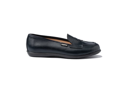 School moccasins made of leather - Image 1