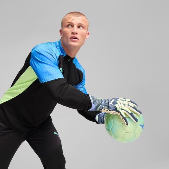 PUMA Unisex FUTURE Ultimate NC Goalkeeper Gloves - Image 2