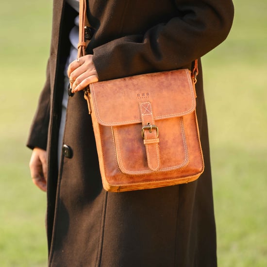 'CAROLYN' Real Leather iPad Tablet Crossbody Bag - Image 2