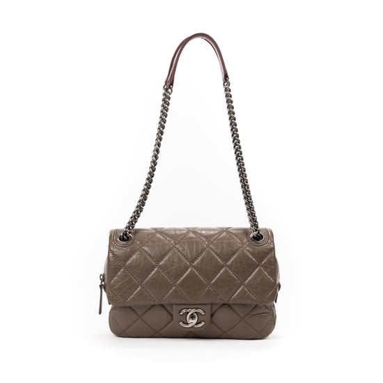 Medium Timeless Medium Shoulder Bag - Image 3