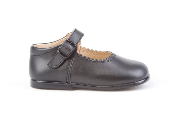 Merceditas Type Shoe Made of Leather - Image 1