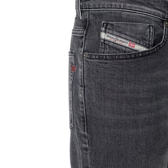 Diesel D-Fining taps toelopende jeans in grijze wassing - Image 3