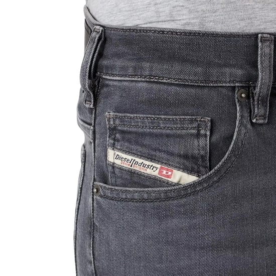 Diesel D-Yennox taps toelopende grijze jeans - Image 4