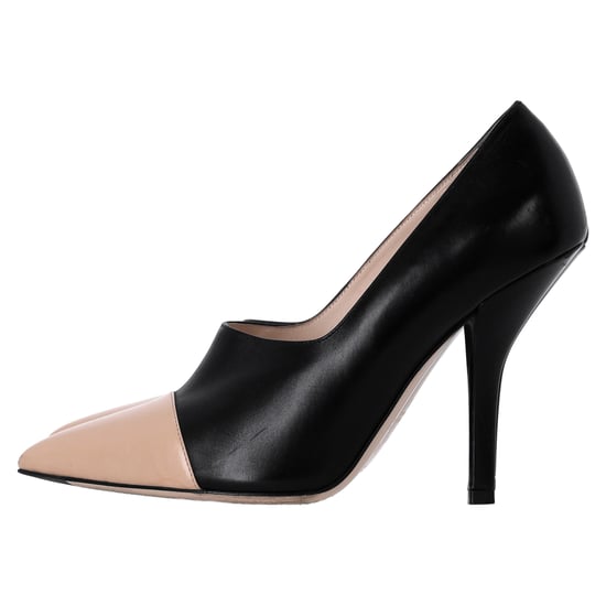 Fendi Pointed Pumps in Black and Nude Leather - Image 2
