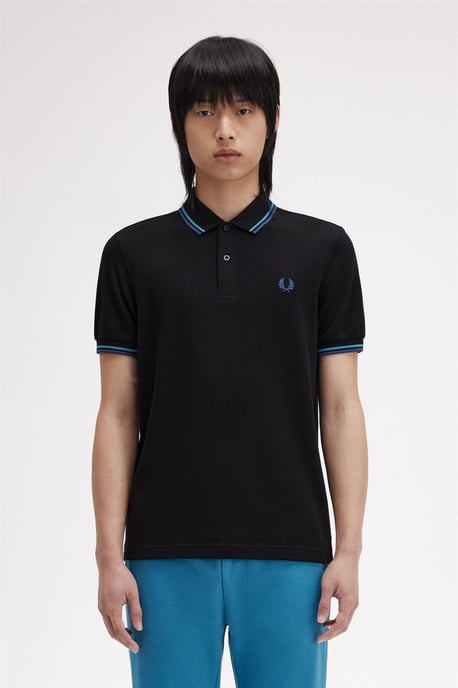 Fred Perry Men’s Twin Tipped Polo Shirt in Black - Image 4