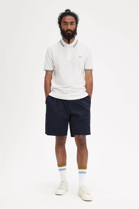 Fred Perry Men’s Twin Tipped Polo Shirt in Snow White/Warm Grey/Ocean - Image 5