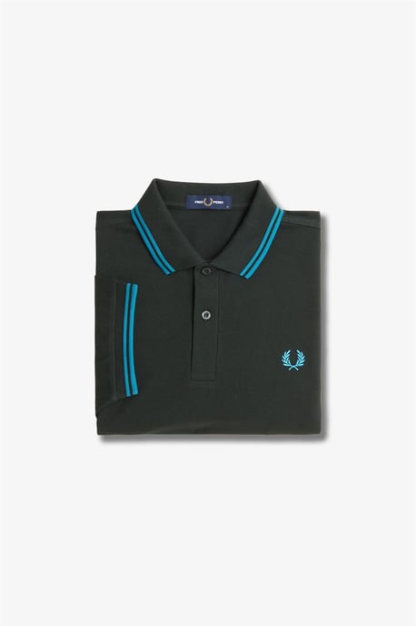 Fred Perry Men’s Twin Tipped Polo Shirt in Night Green - Image 3