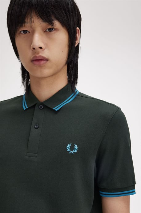 Fred Perry Men’s Twin Tipped Polo Shirt in Night Green - Image 5
