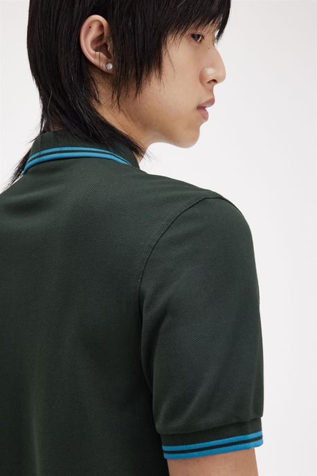 Fred Perry Men’s Twin Tipped Polo Shirt in Night Green - Image 6