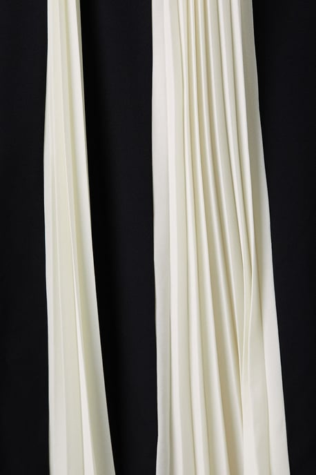 Cross Front Pleat Panelled Maxi Dress - Image 5