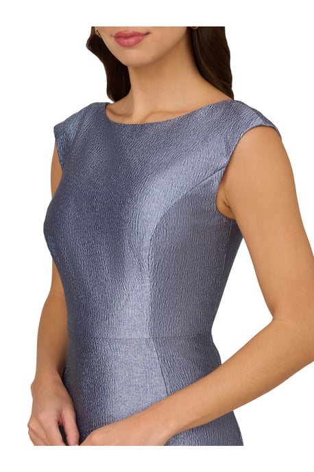 Shimmer Jacquard Mermaid Gown - Image 3