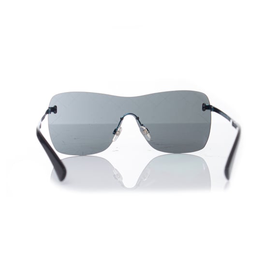 Shield quilted sunglasses in blue - Image 5