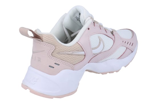 Nike Womens Air Heights Trainers - Image 3