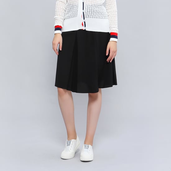 Trapeze Basic Skirt - Image 2