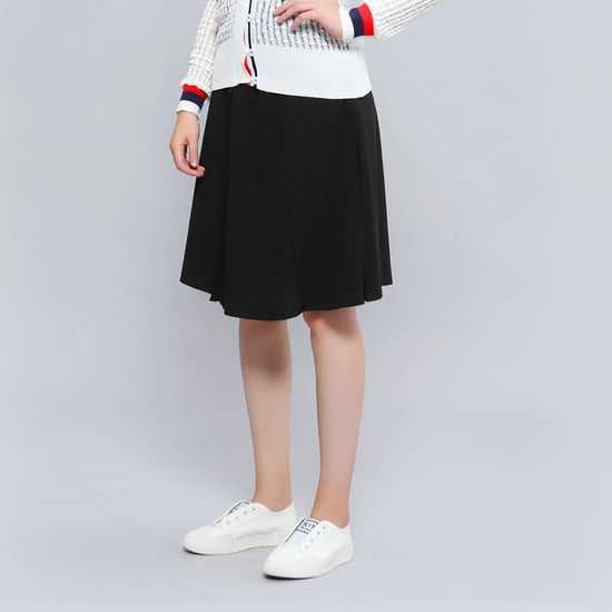 Trapeze Basic Skirt - Image 3