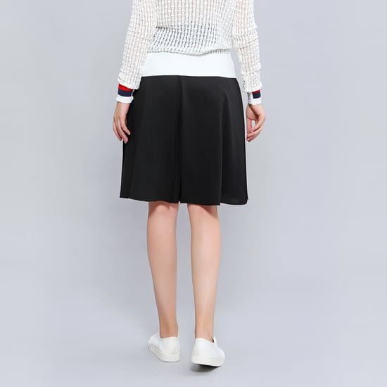 Trapeze Basic Skirt - Image 4